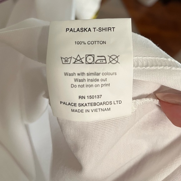 Palace Palaska t shirt - Picture 4 of 7